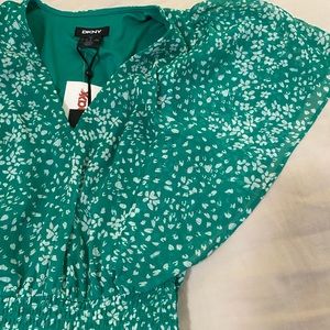 DKNY Flowy Green Floral Dress, Size 4, New